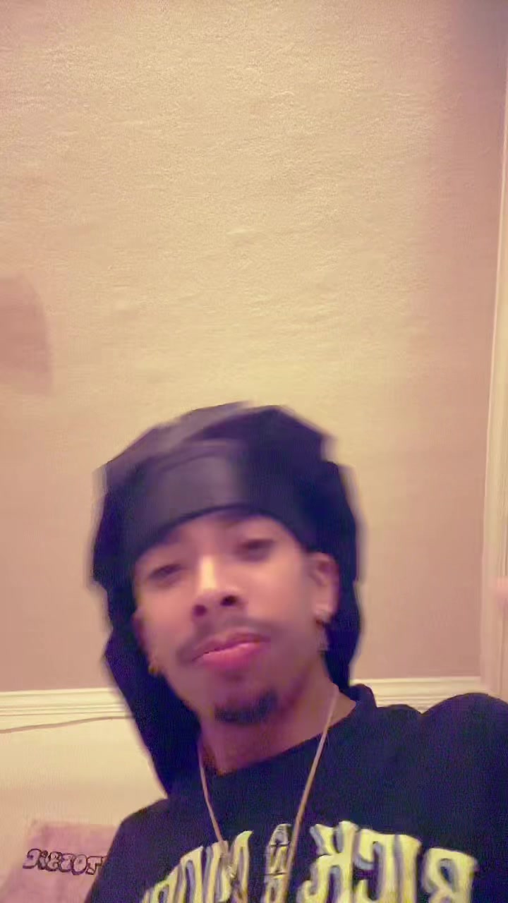 @Stossie