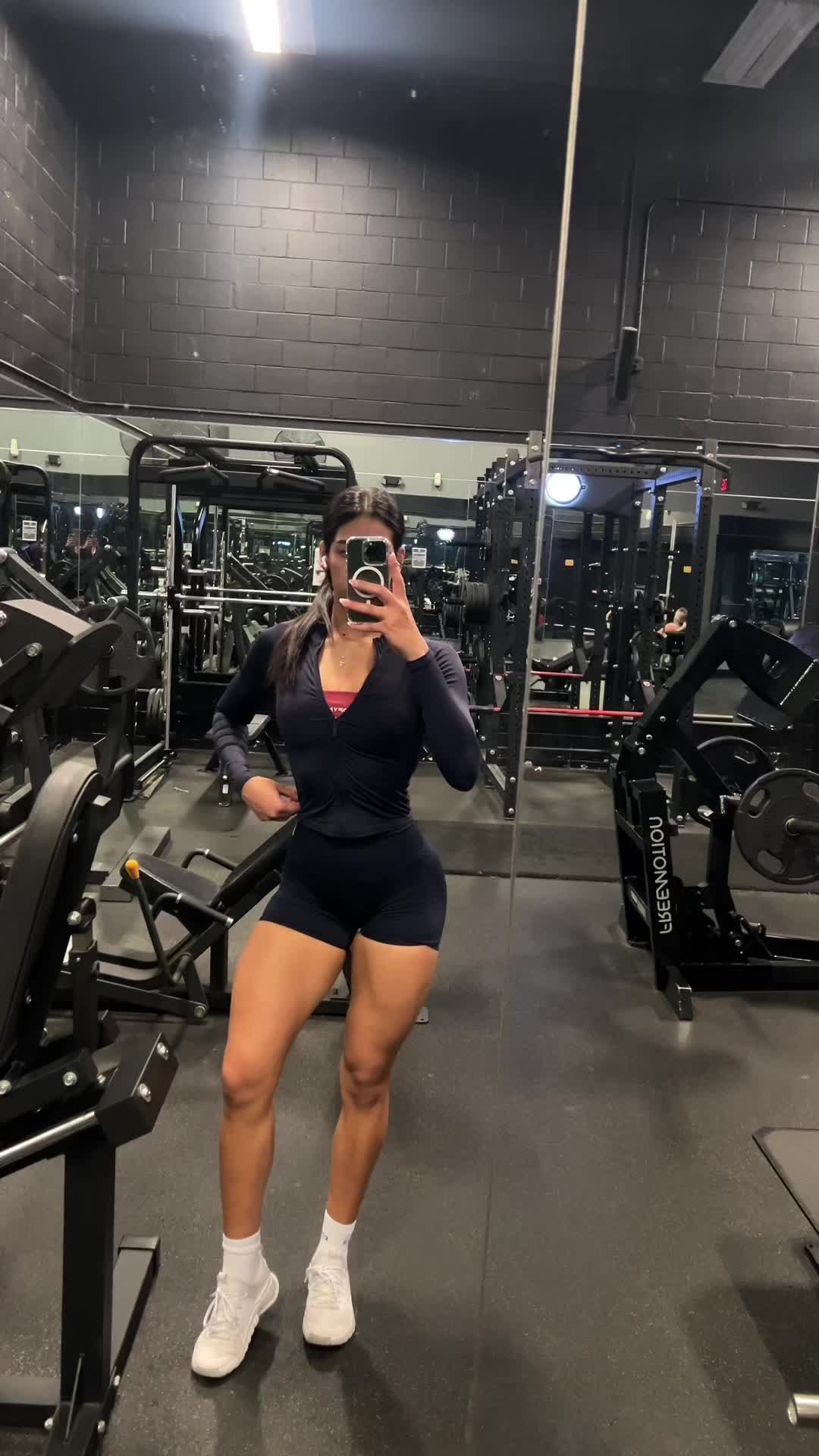 @zeynah🪽