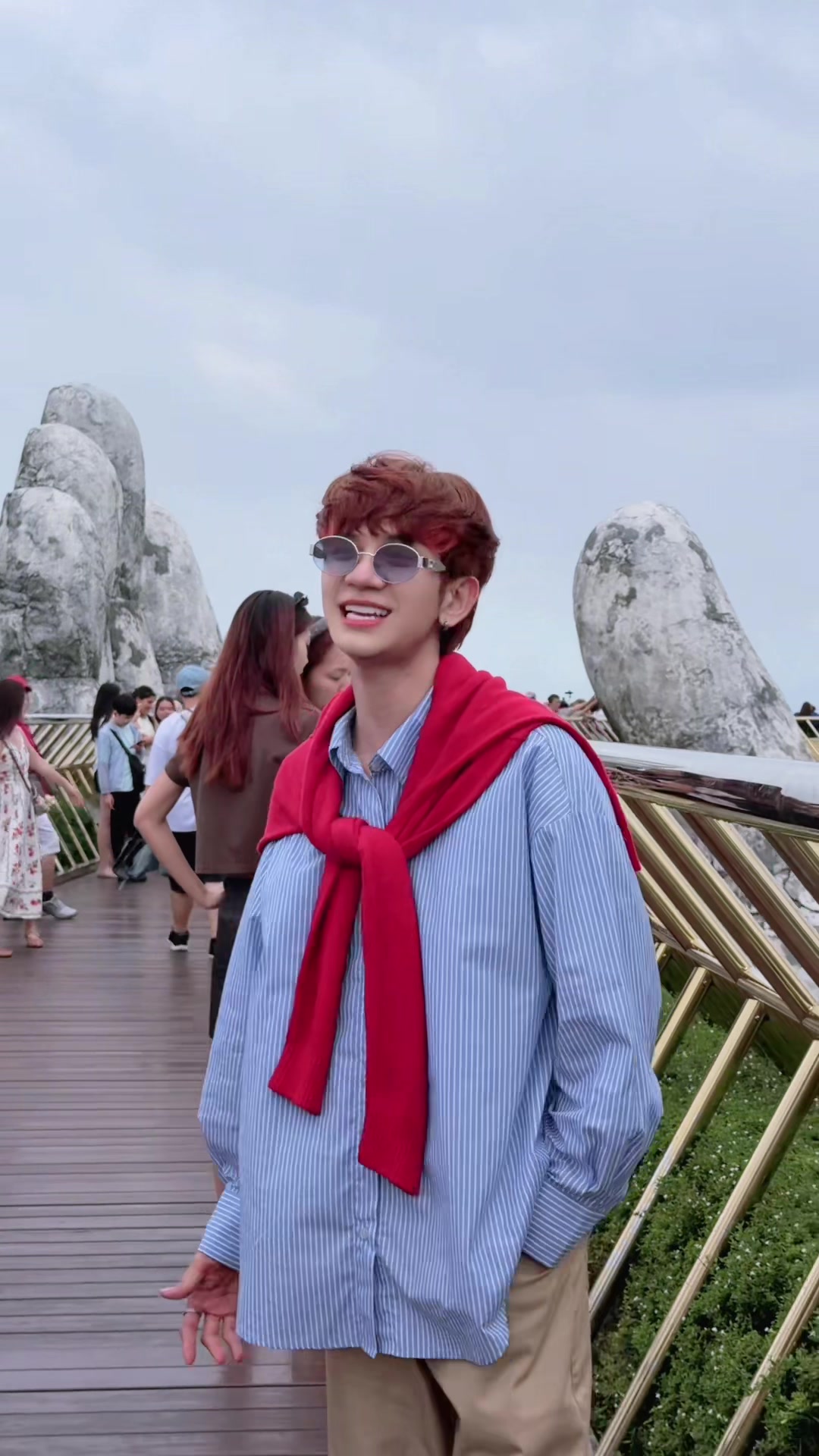 @ZawShineHtet(Official Account)