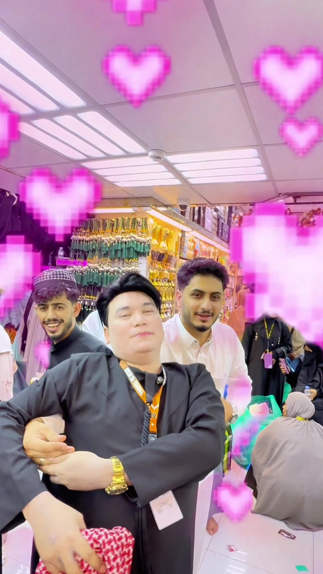 @FausiSalon