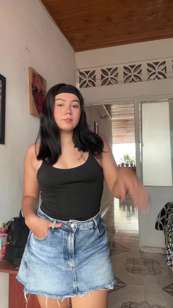 @Ani🪼