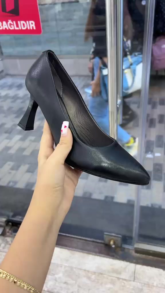 @melissa_ayaqqabi