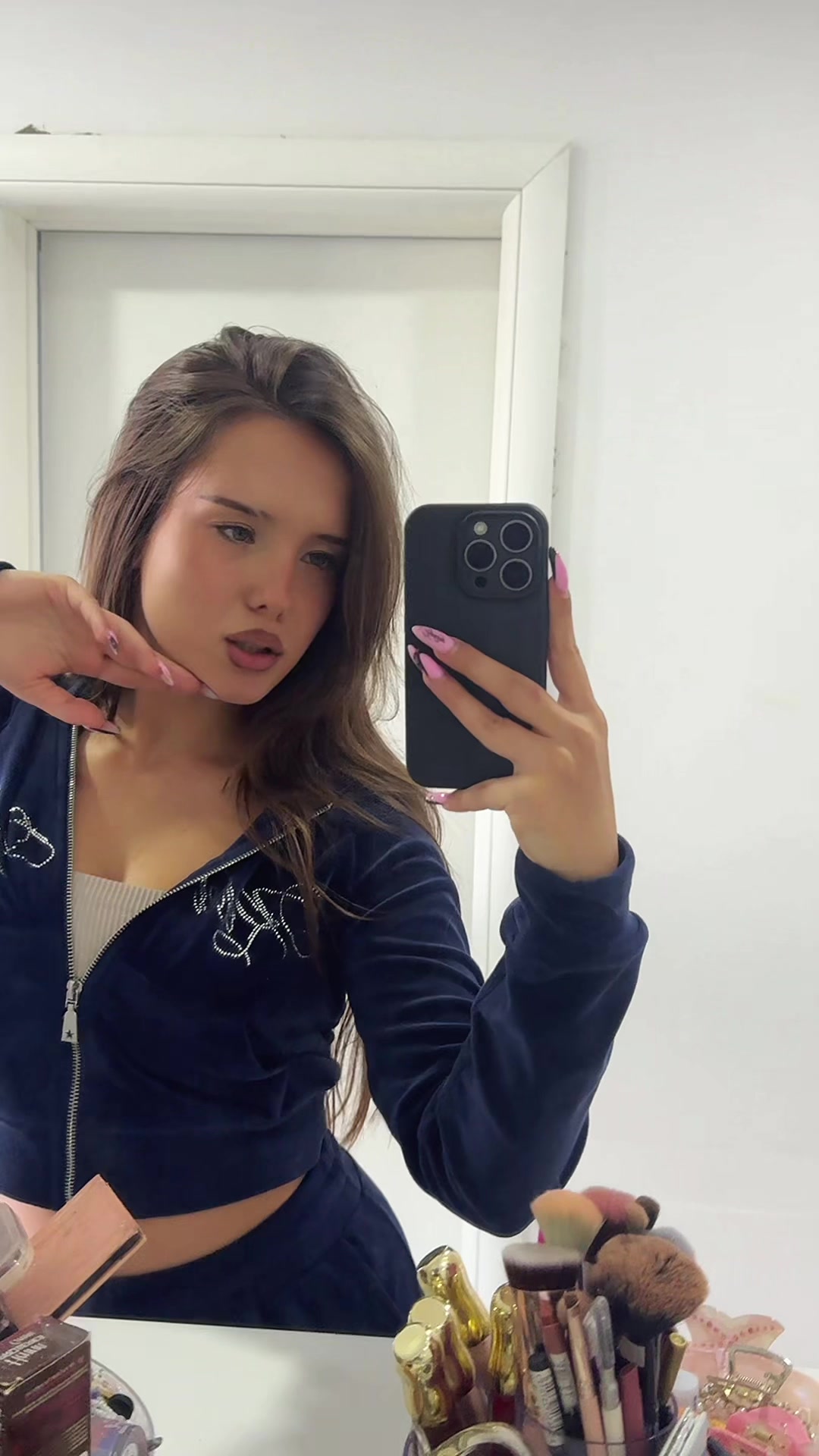 @alleyyezzzonme