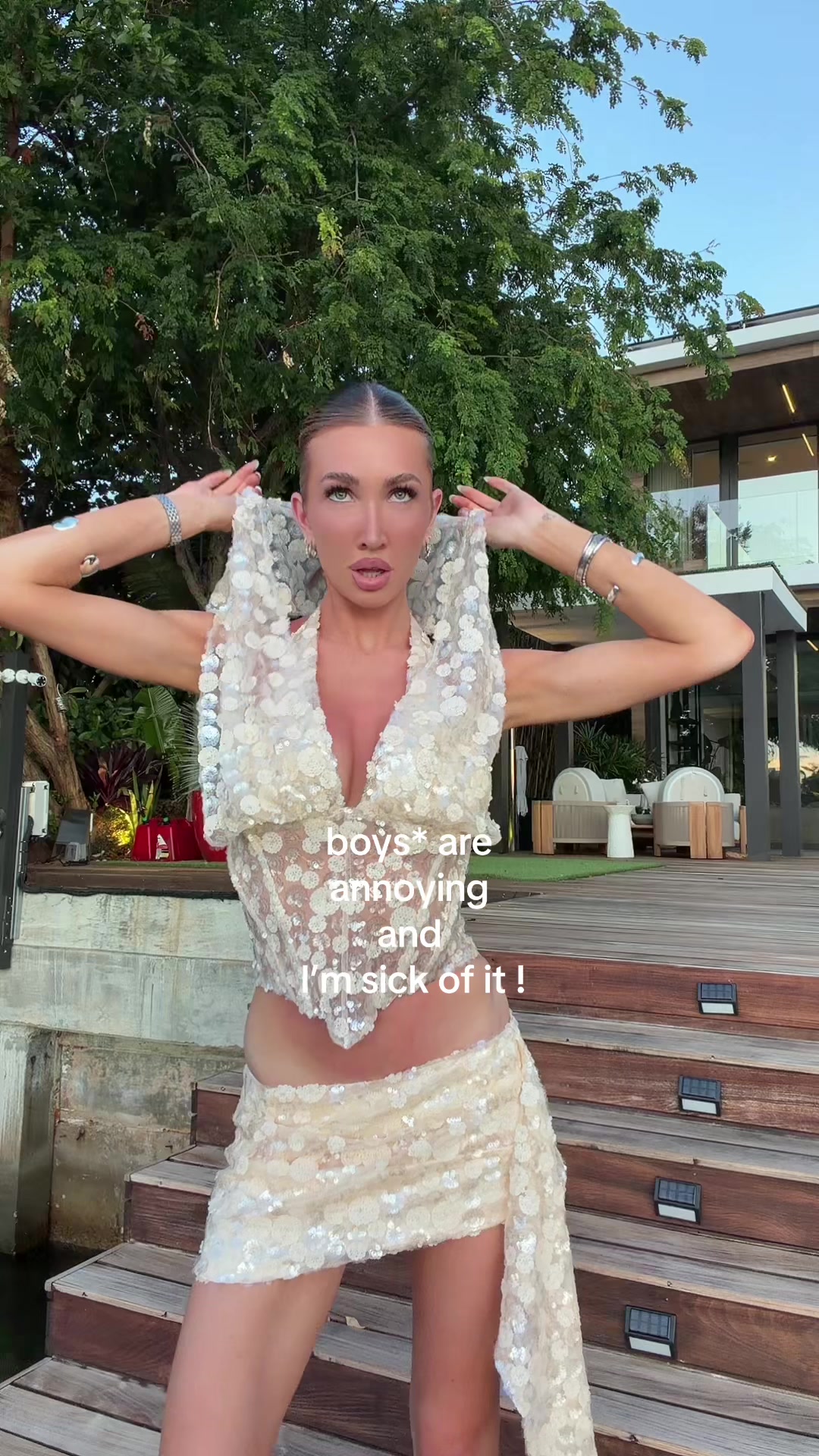 @Kateecass