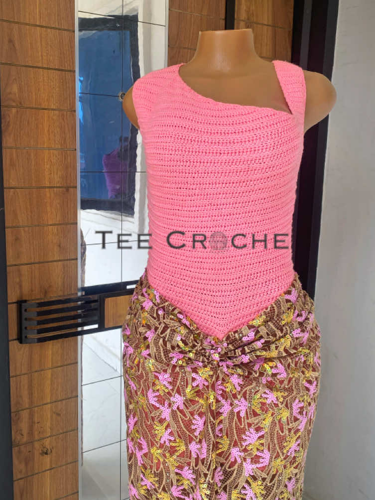 @Tee Croche