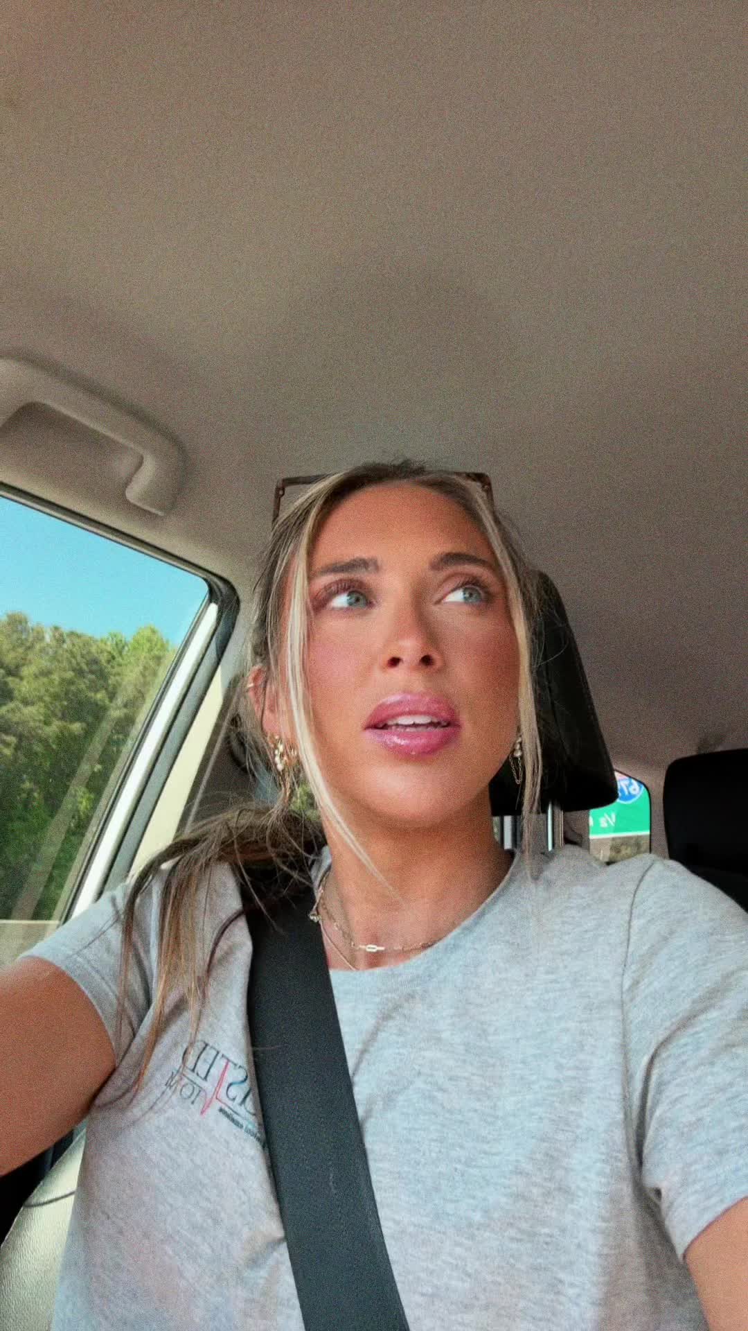 @meg101_