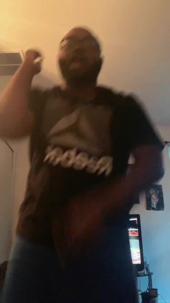 @Unfazedkingjoebluemusicdaddy✝️