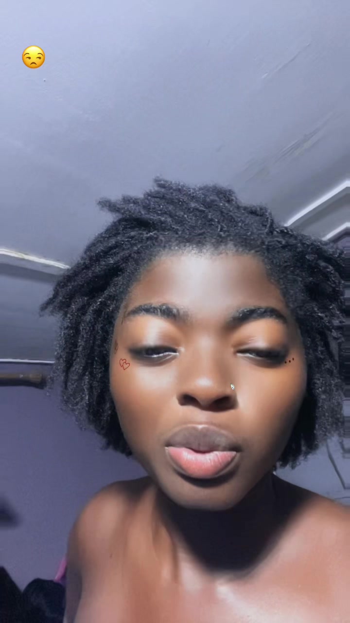 @Cutest Abena Purple💕🫧💜