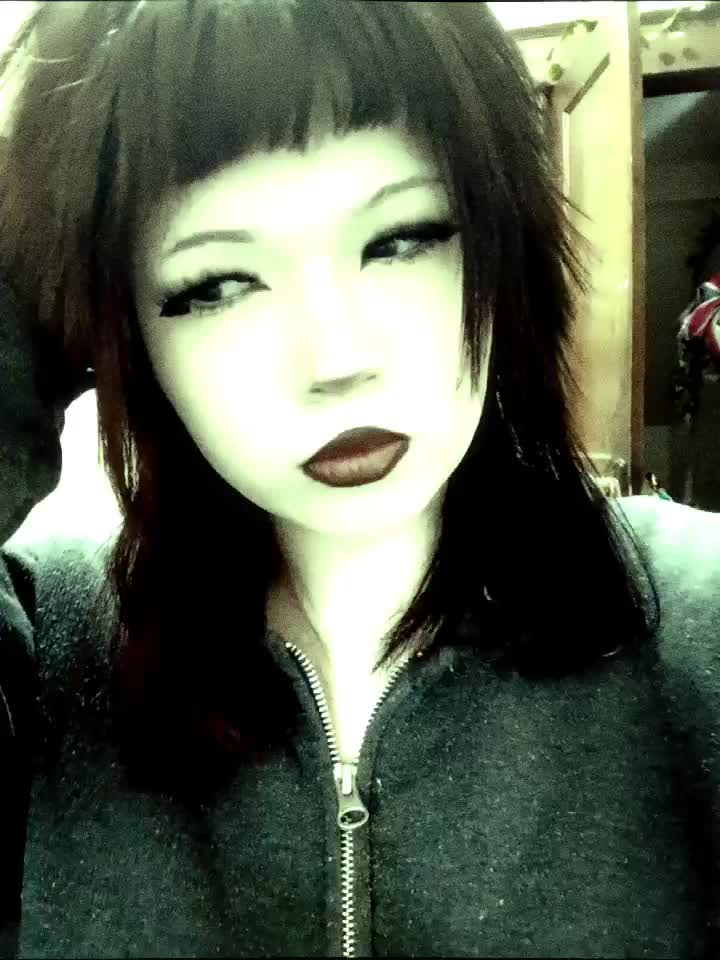 @veah🦇