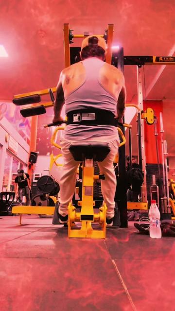@Fitness .Gymbro🇪🇨🇺🇸