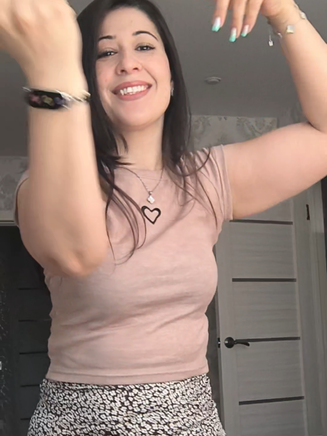 @Мехри