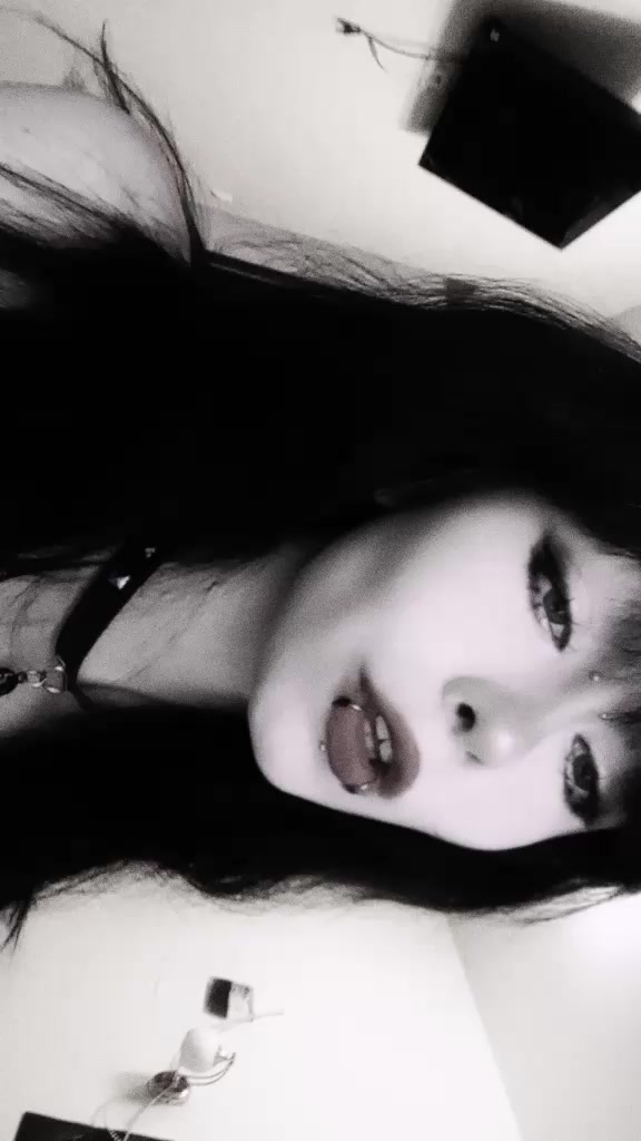 @h&eth;lɏm&eth;&dagger;h&ecirc;r