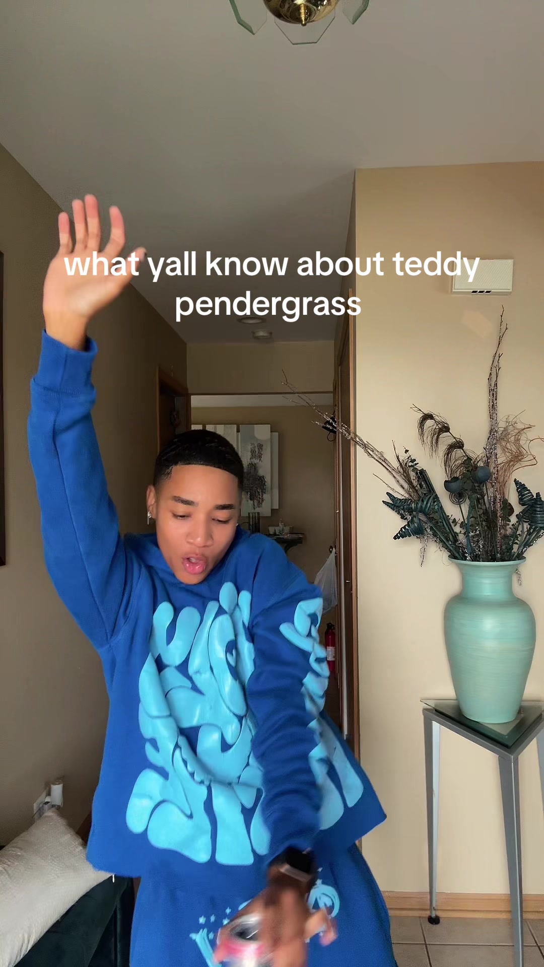 @Trvllofficial