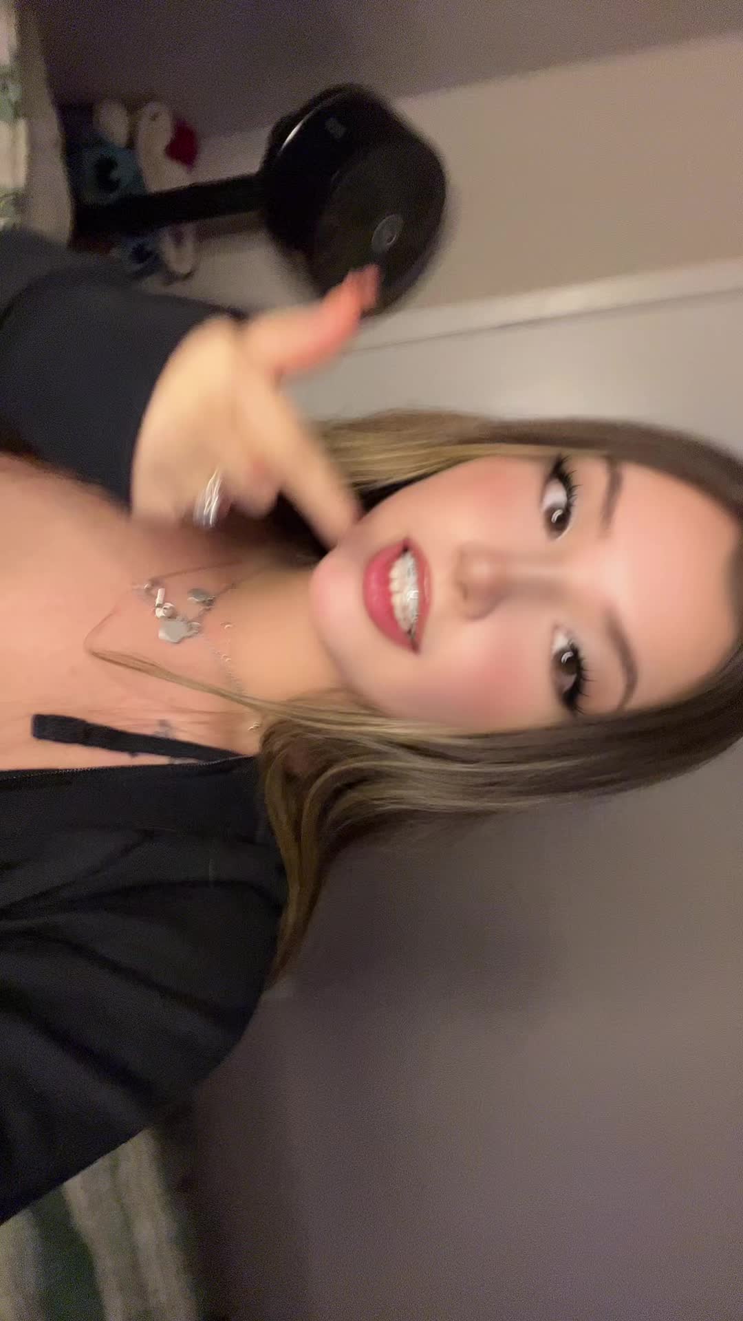 @..