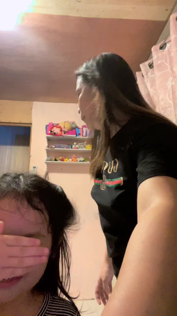 @zhaviamom