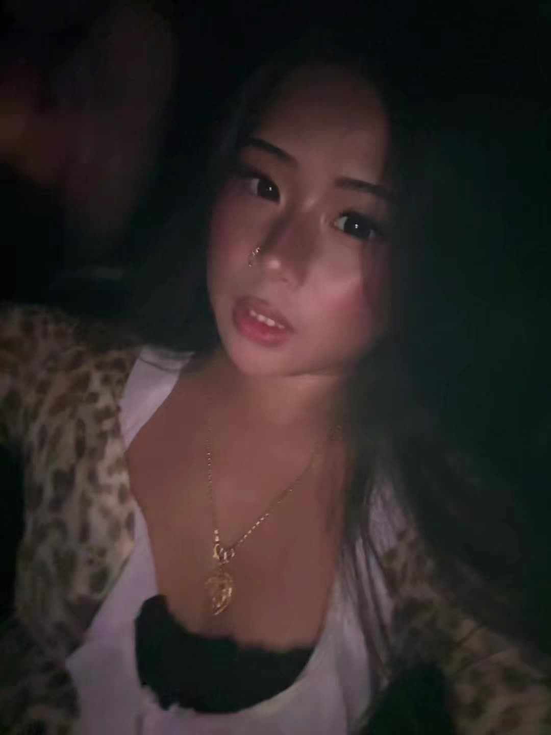 @kat<3