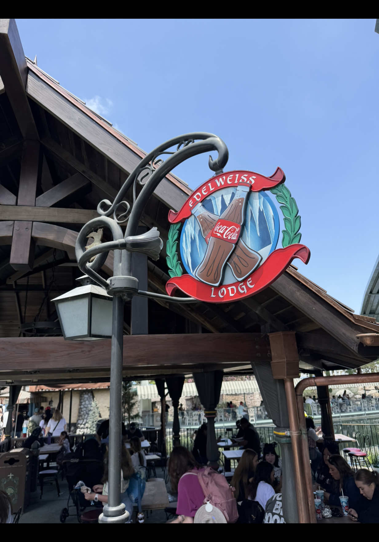 @FoodAtDisneyland