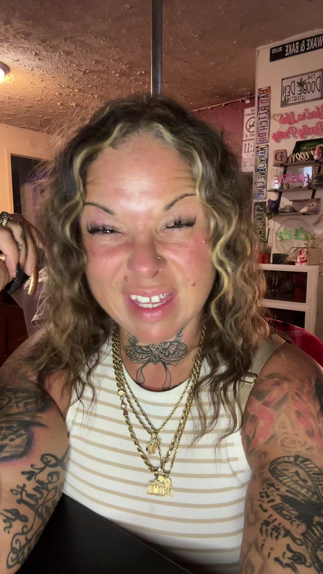 @Tattedstonermom🫧🤞🏼