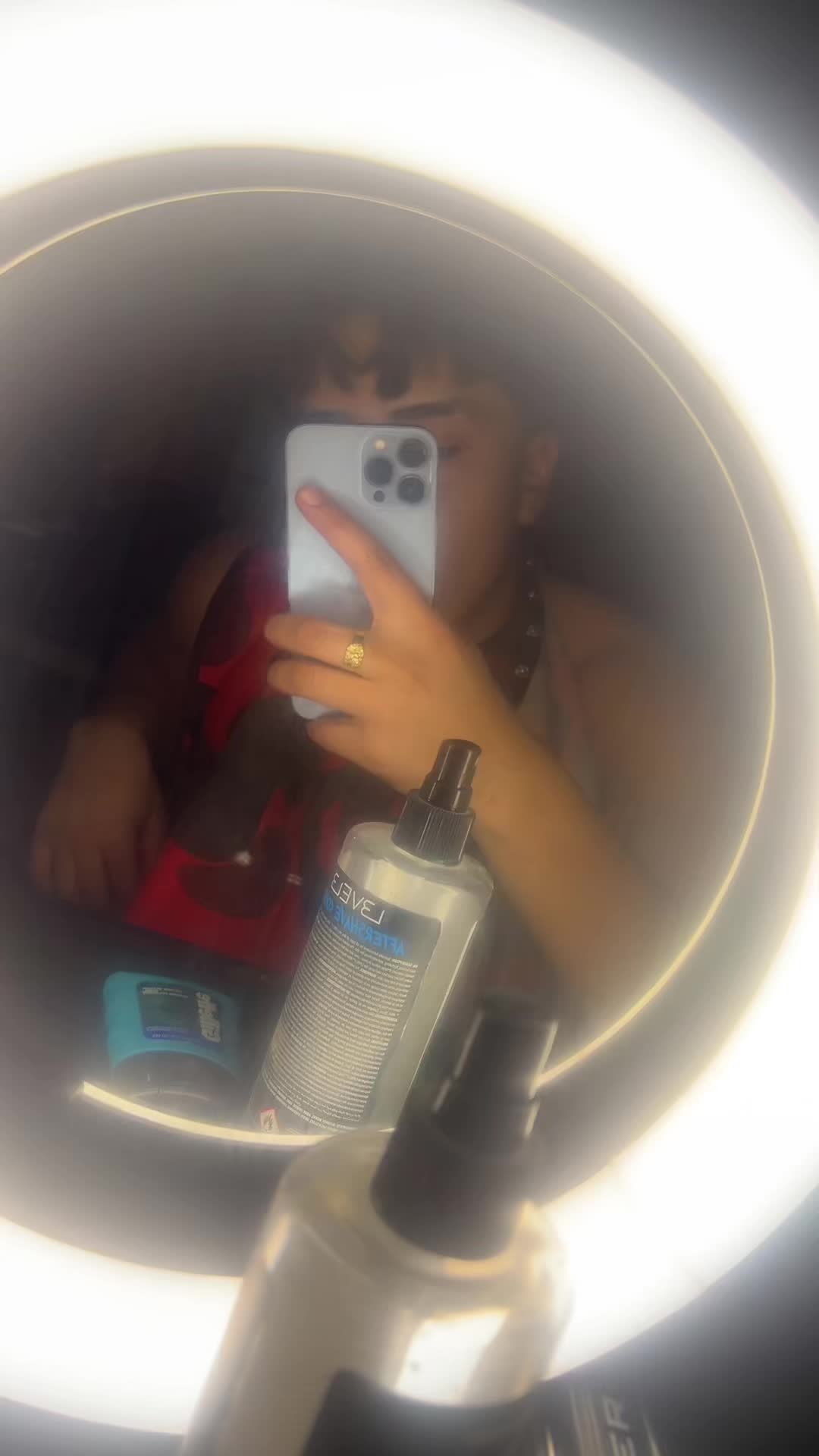 @ItsJustIssac