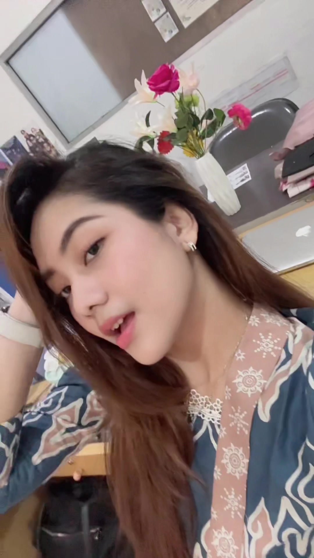 @๐ฉ๐๐๐๐๐๐๐๐๐
๐