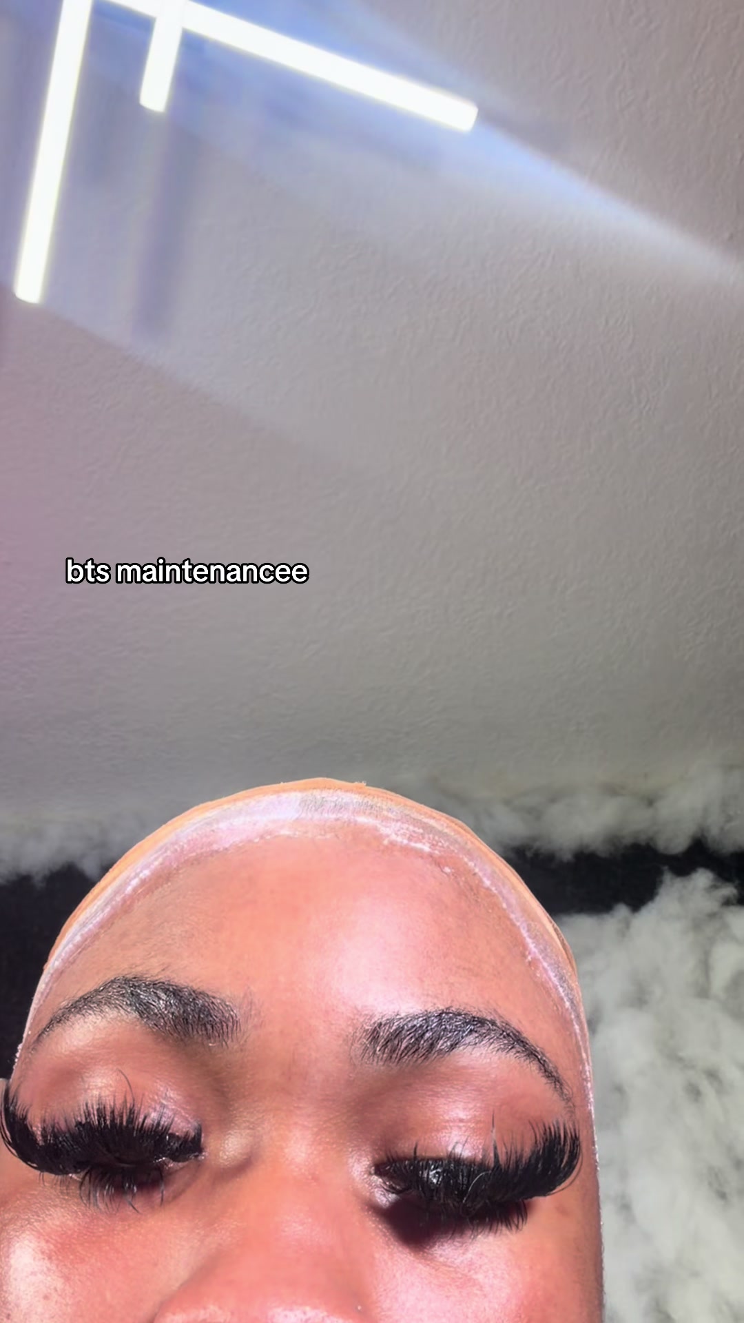 @♕