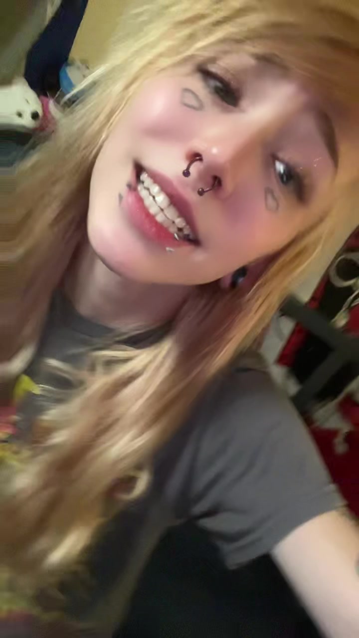 @Gothic Hippie