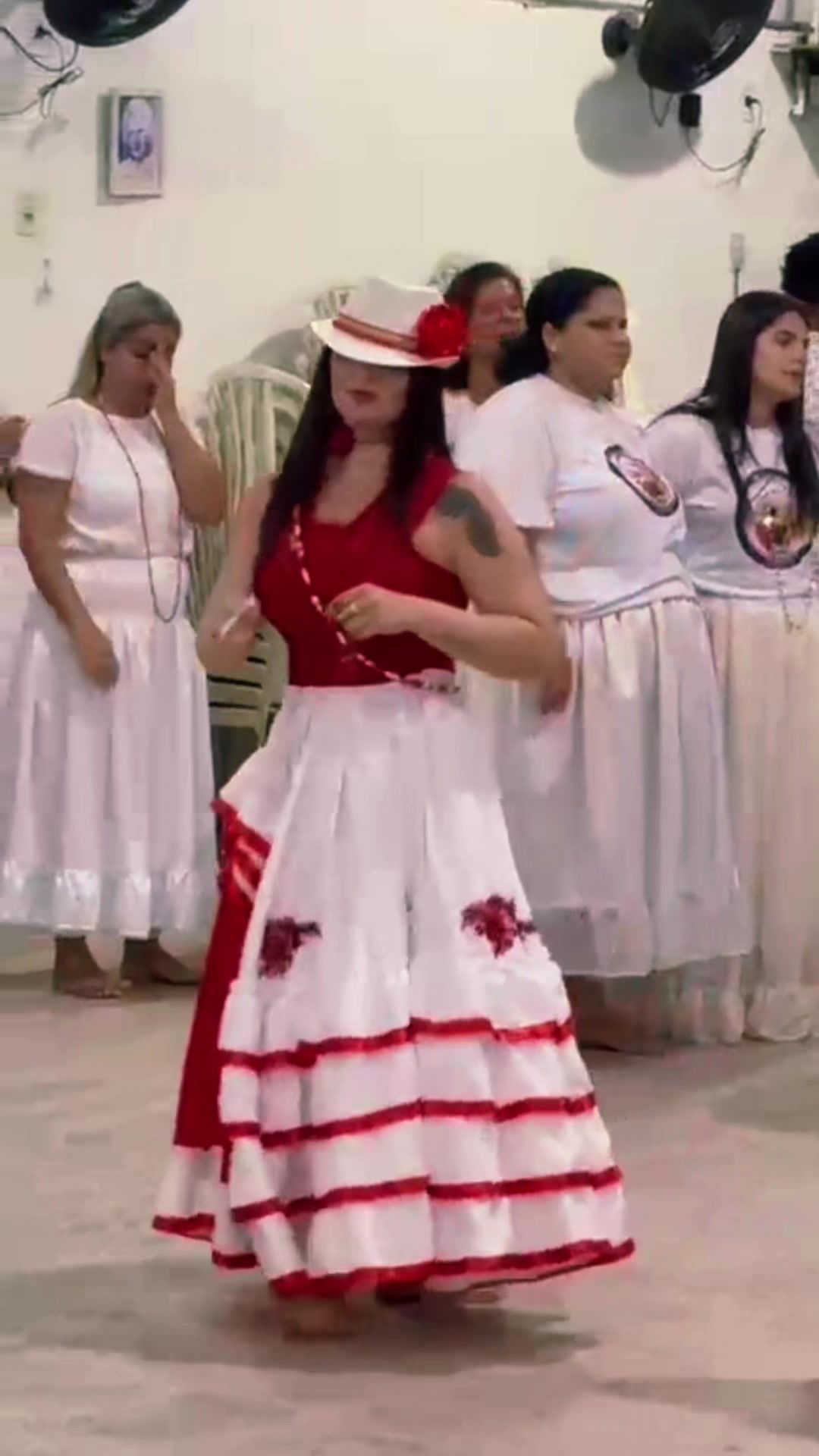 @Társila Lima