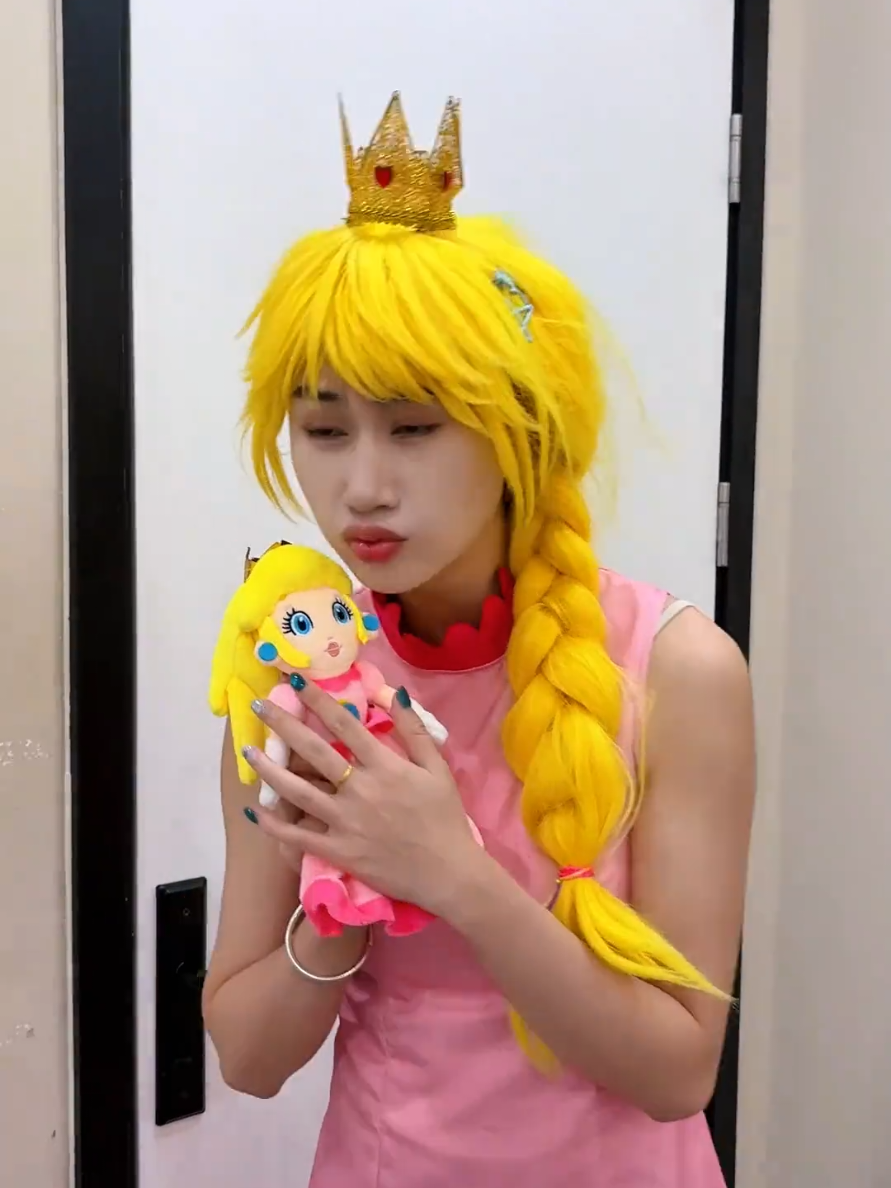 @Lumi Cosplay