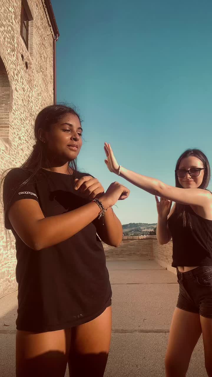 @𝓖𝓲𝓸&𝓒𝓻𝔂⭐