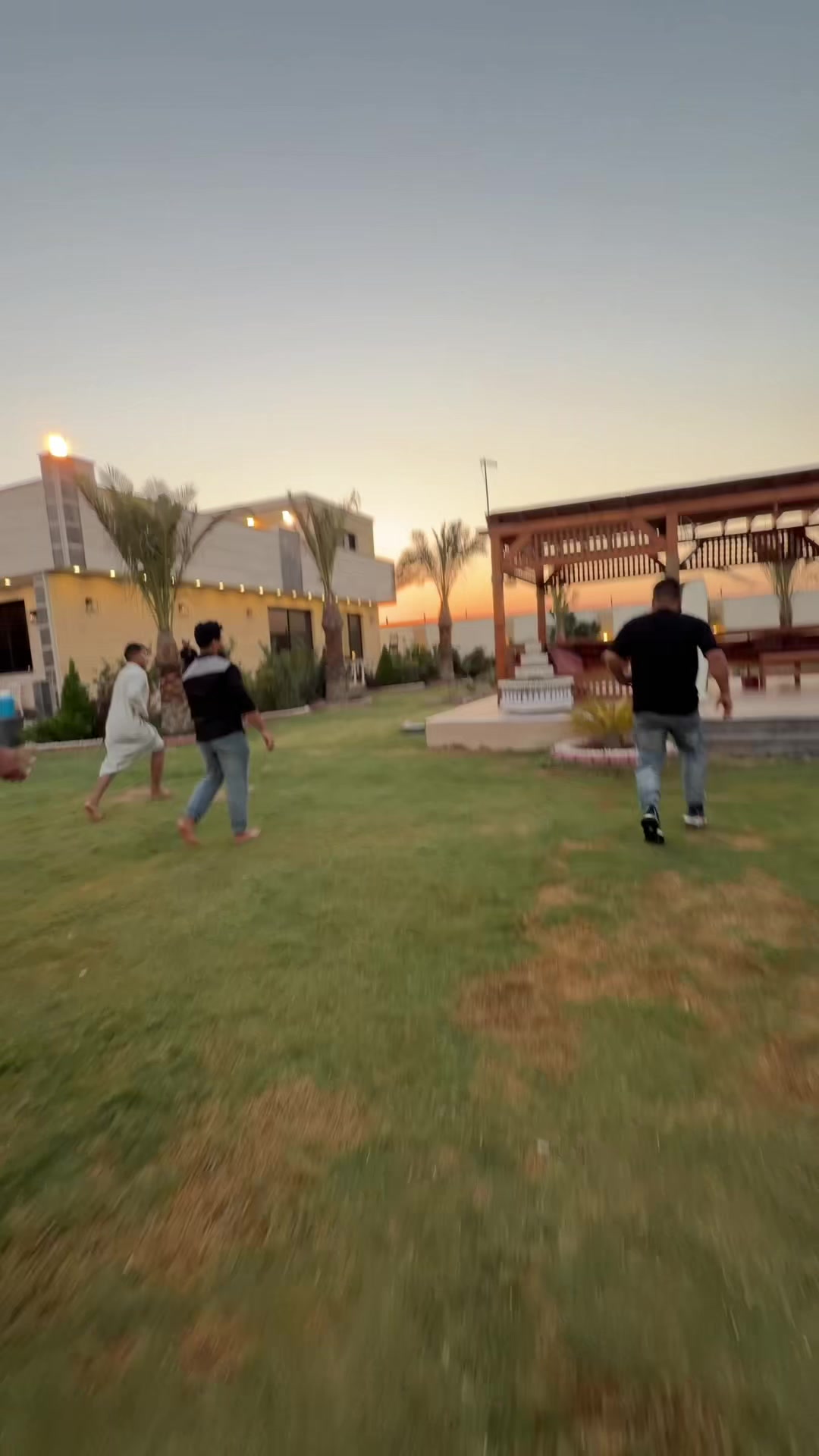 @مودي