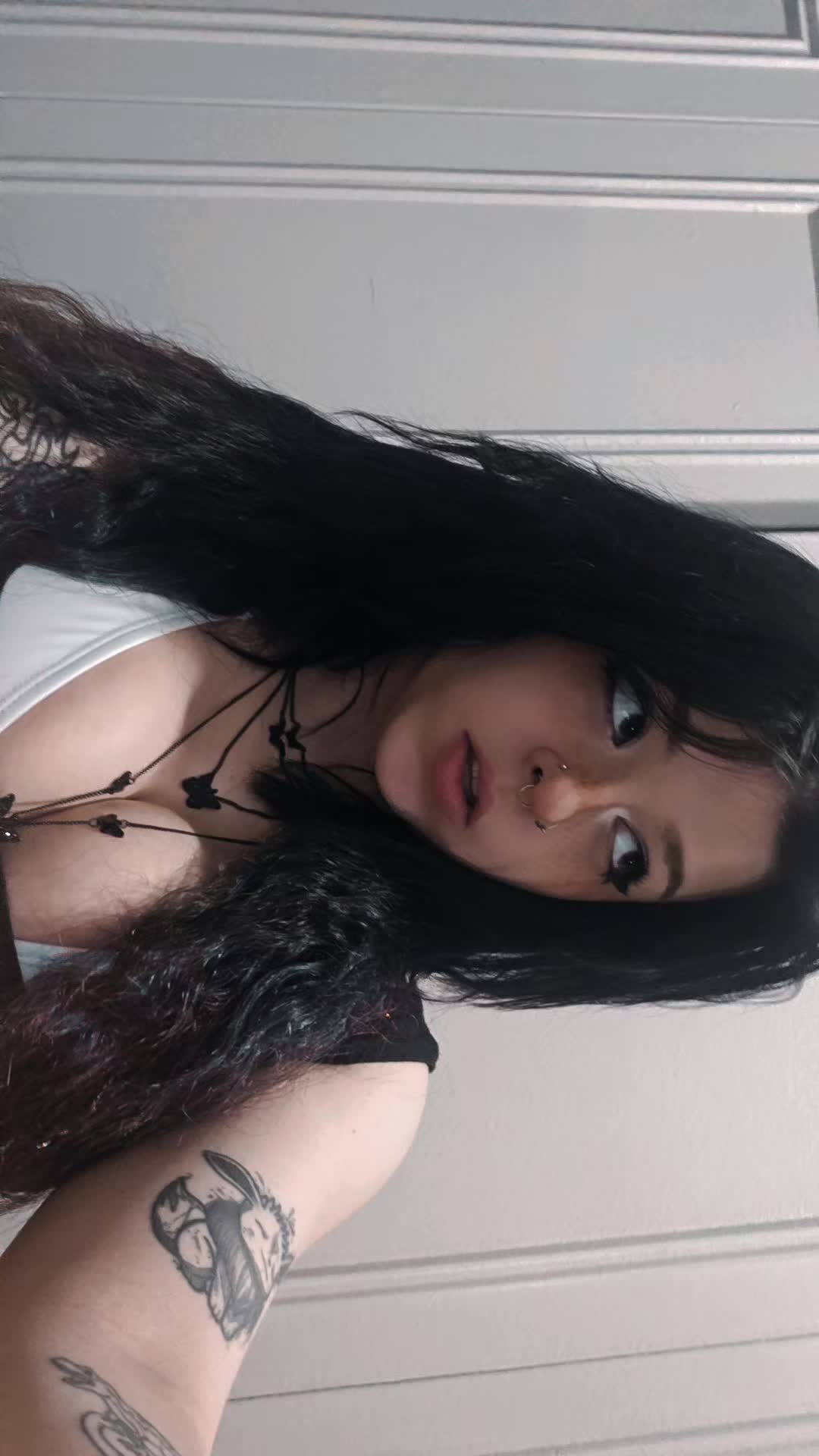 @Lulu