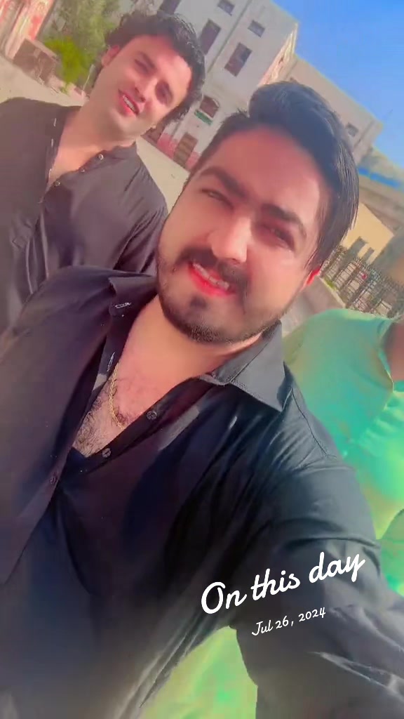 @Qasim Alvi428