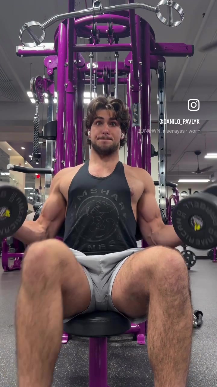 @GayMomentsTiktok