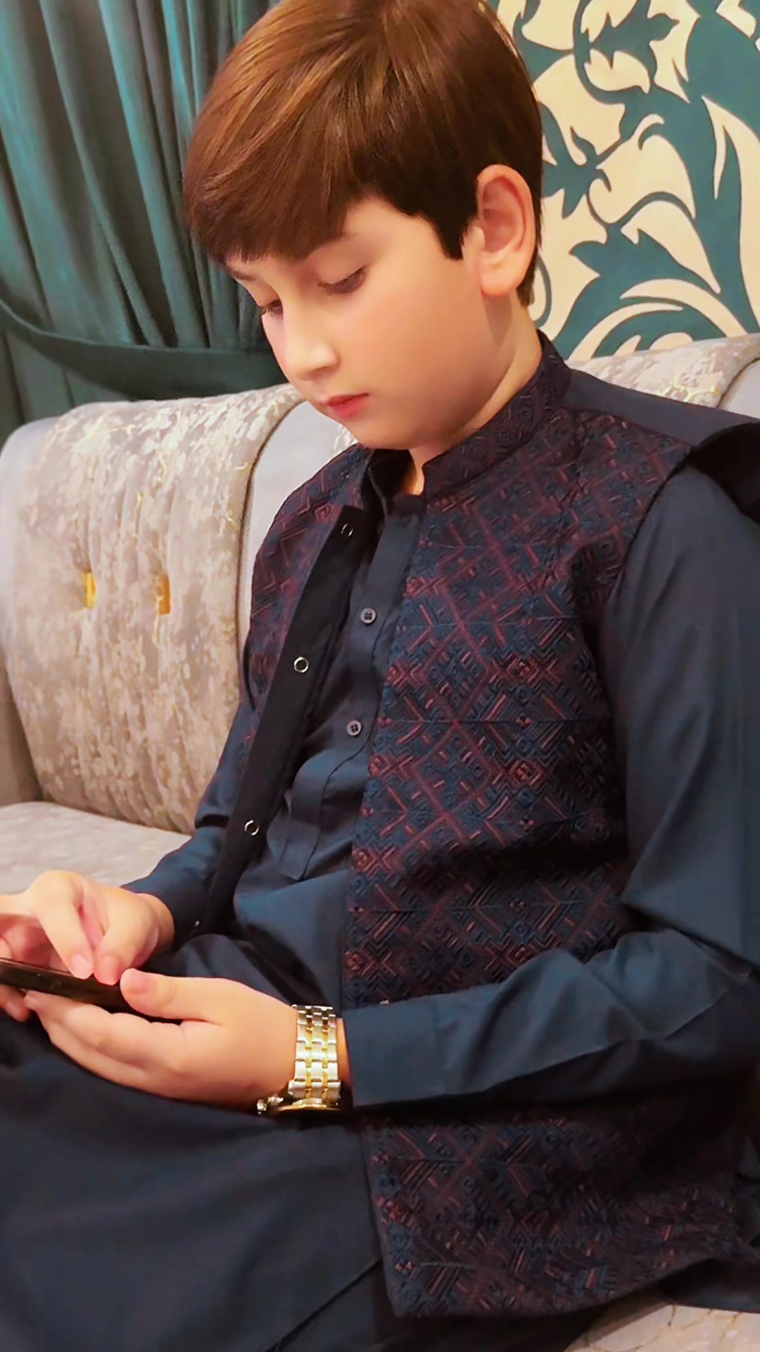 @Rehan Khan Niazi