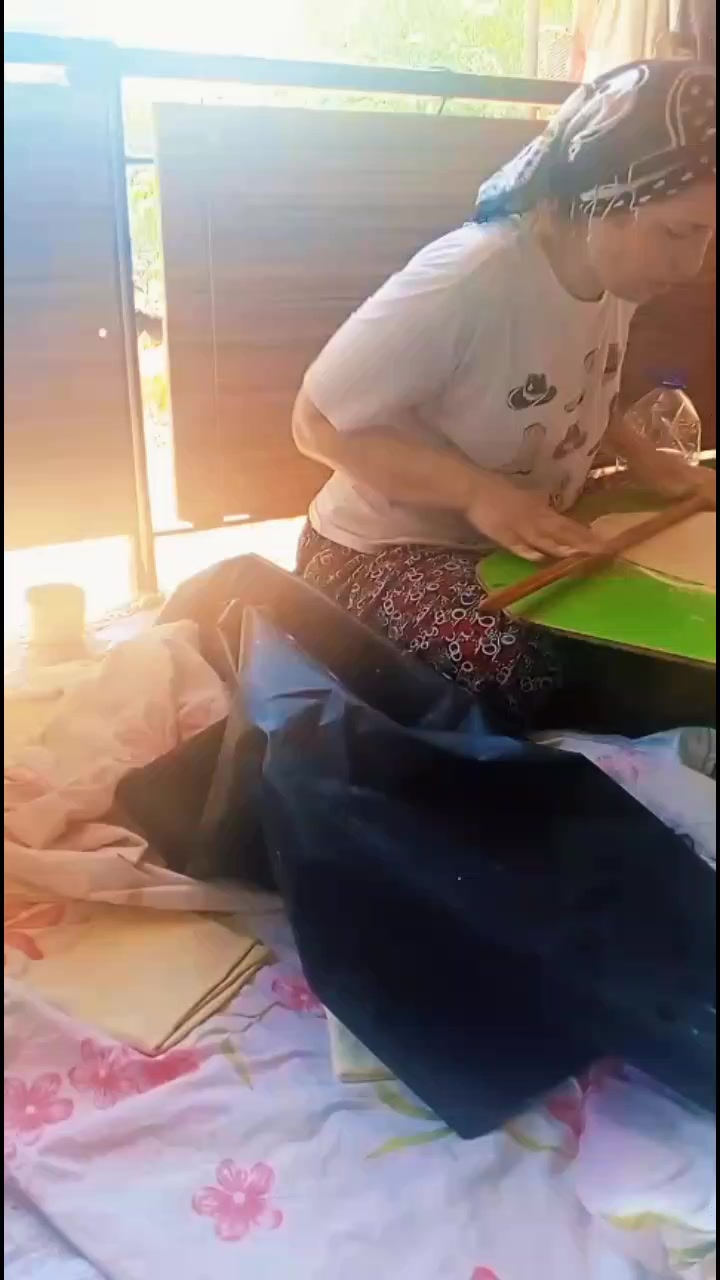 @Elifff( ރ )