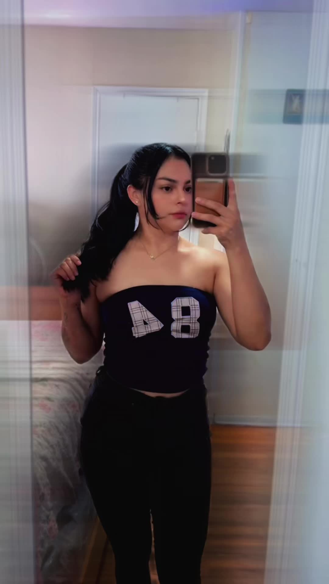 @🦋Estela🖤