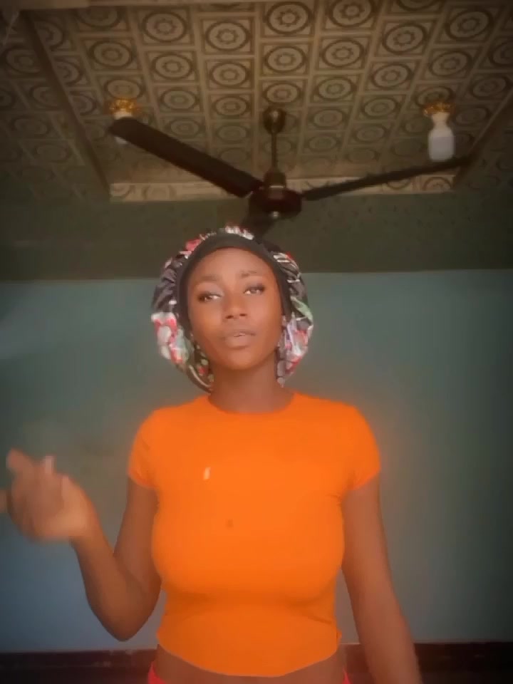 @Akosua