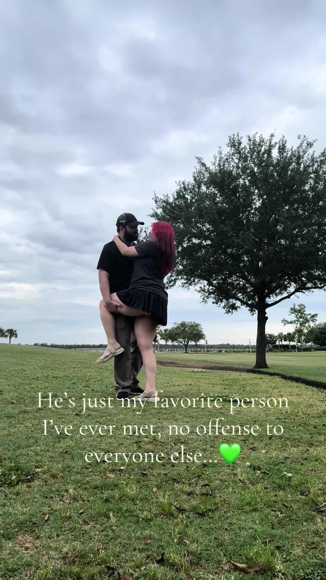 @Lyss 💚🖤