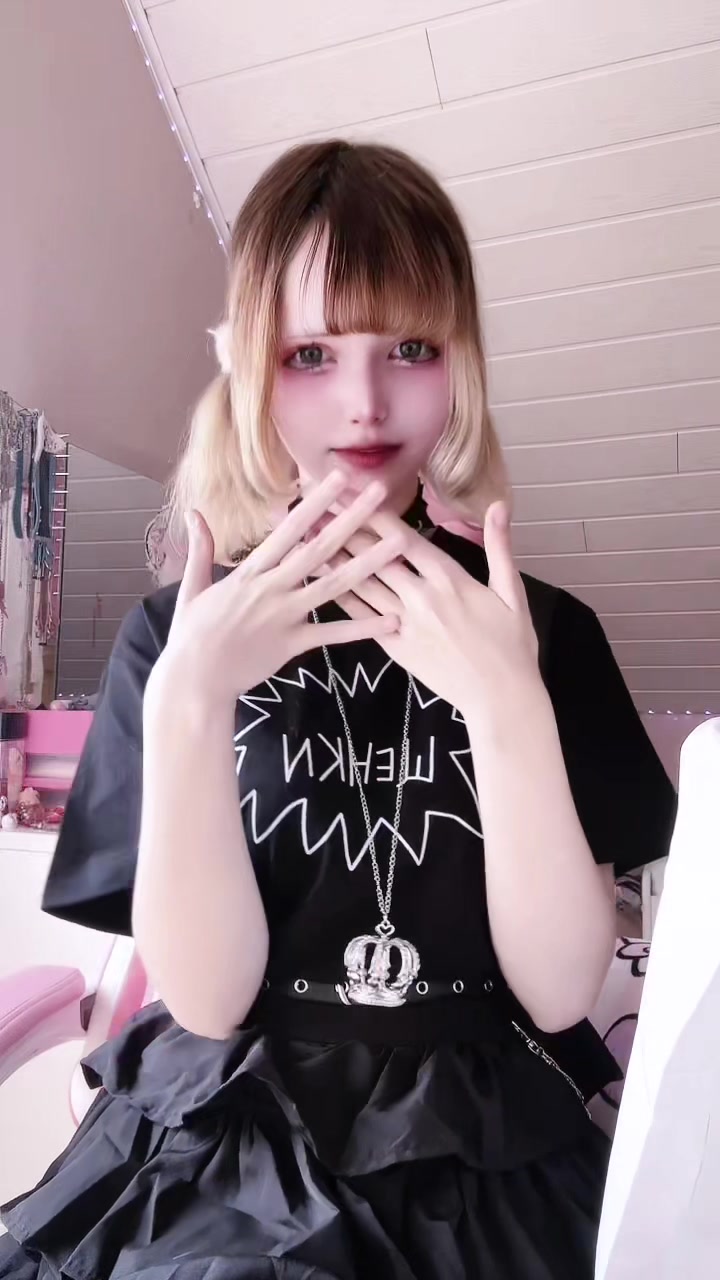 @「ᥰ᧘ь0ʍи」