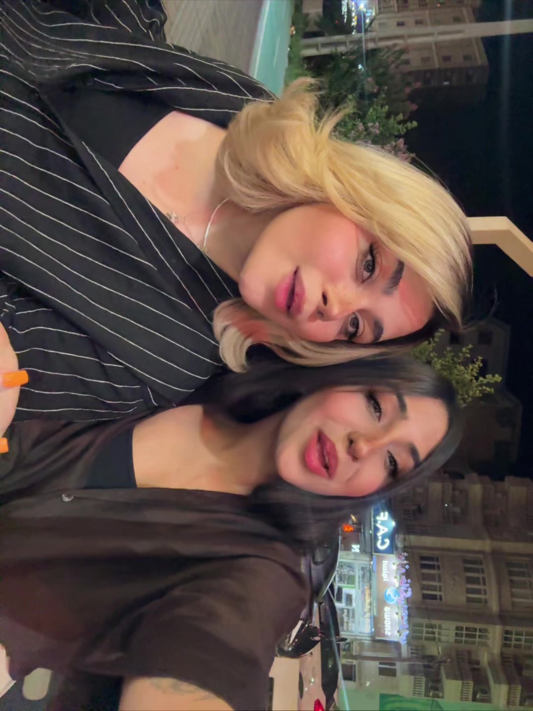 @Mrym