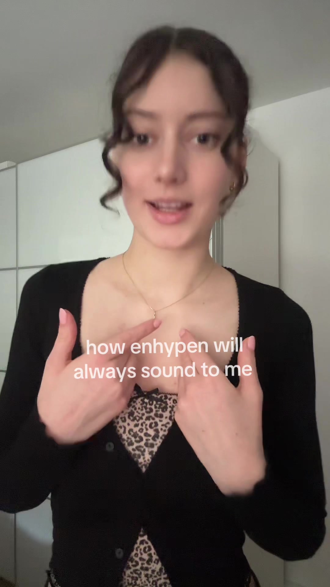 @nicole