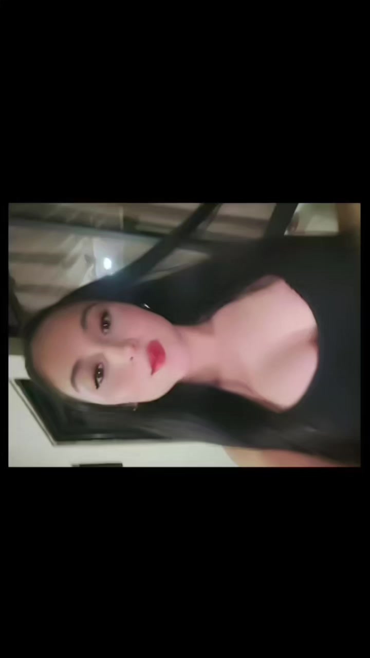 @Sofi_cely