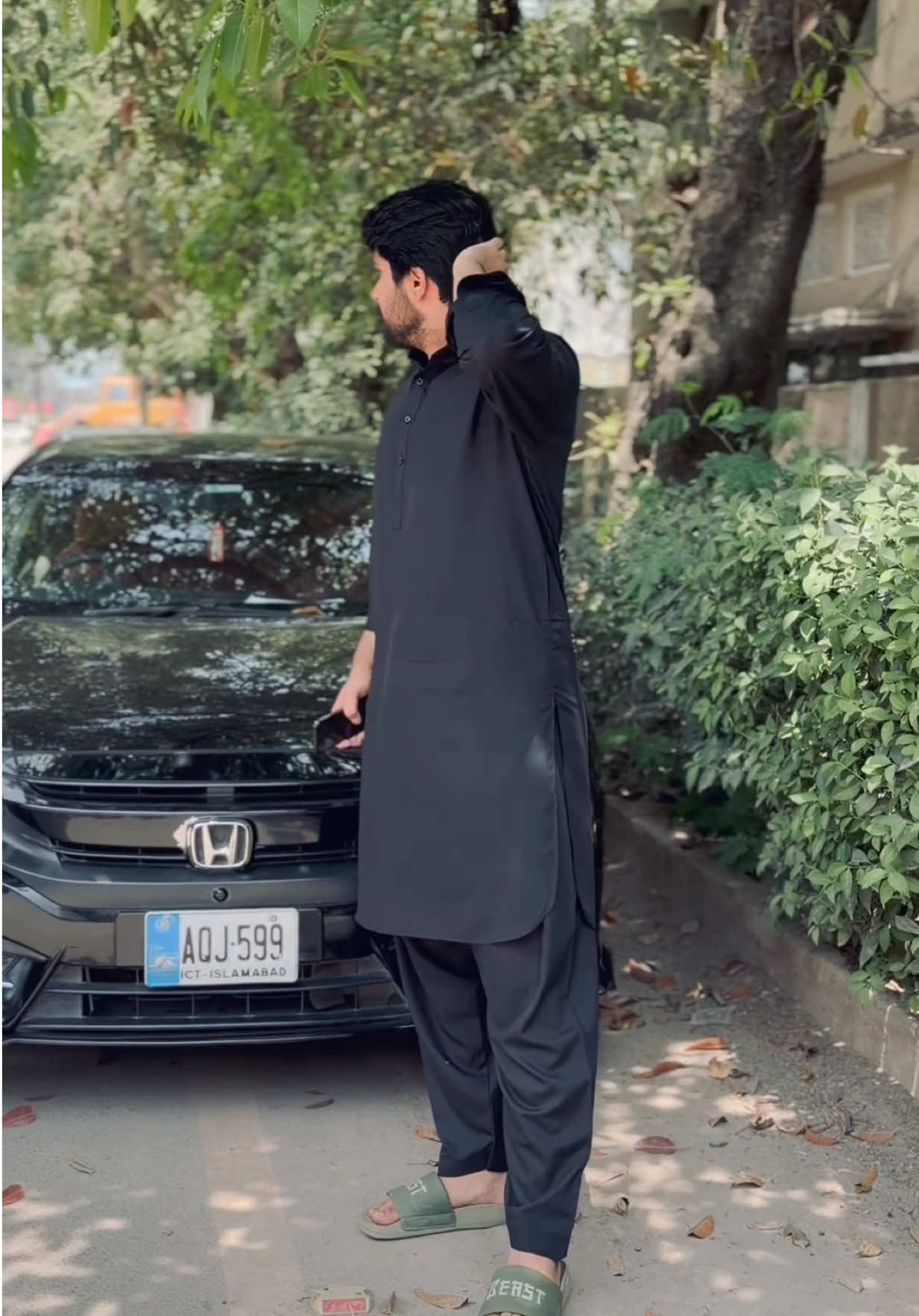@Rayyan Khan 🇺🇸