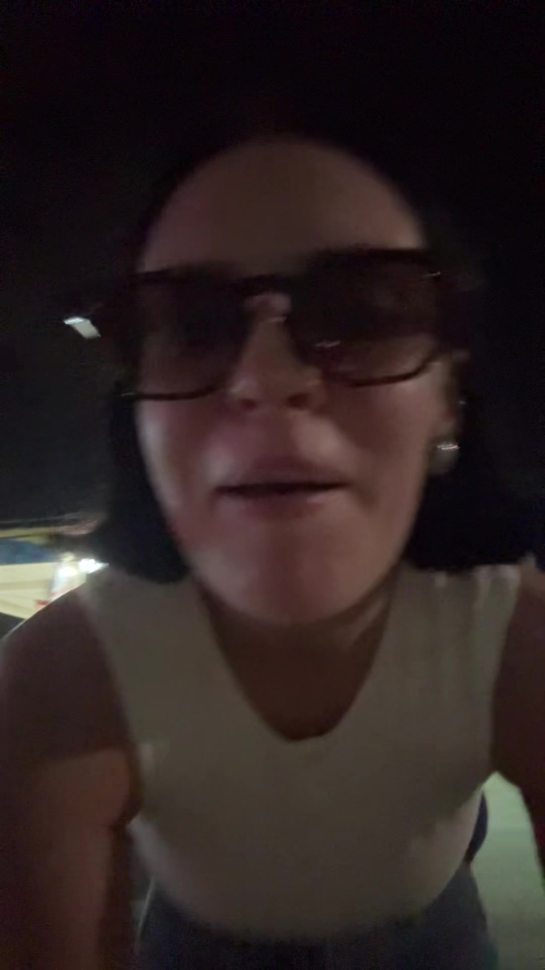 @Ella M