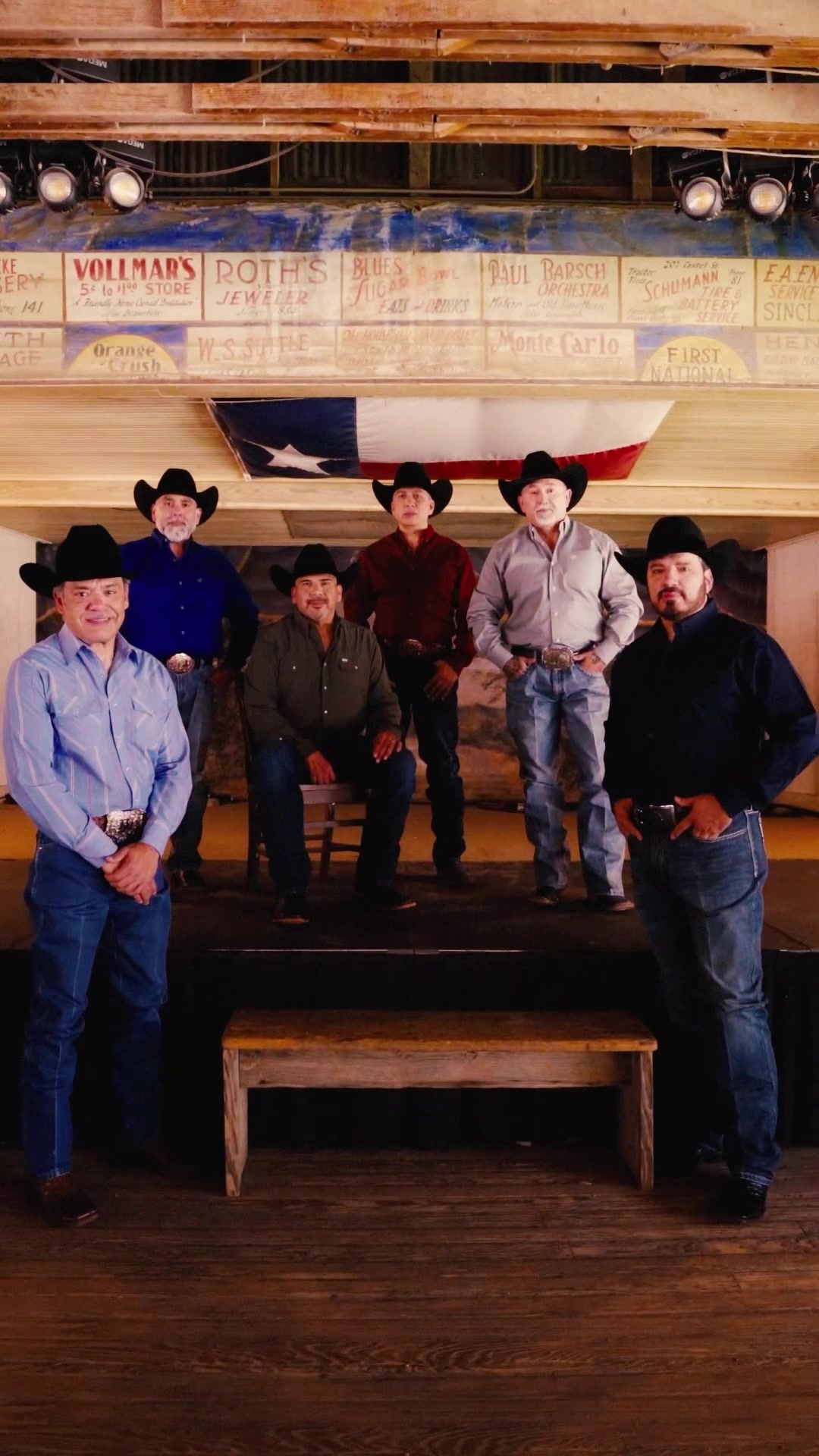 @Grupo Intocable