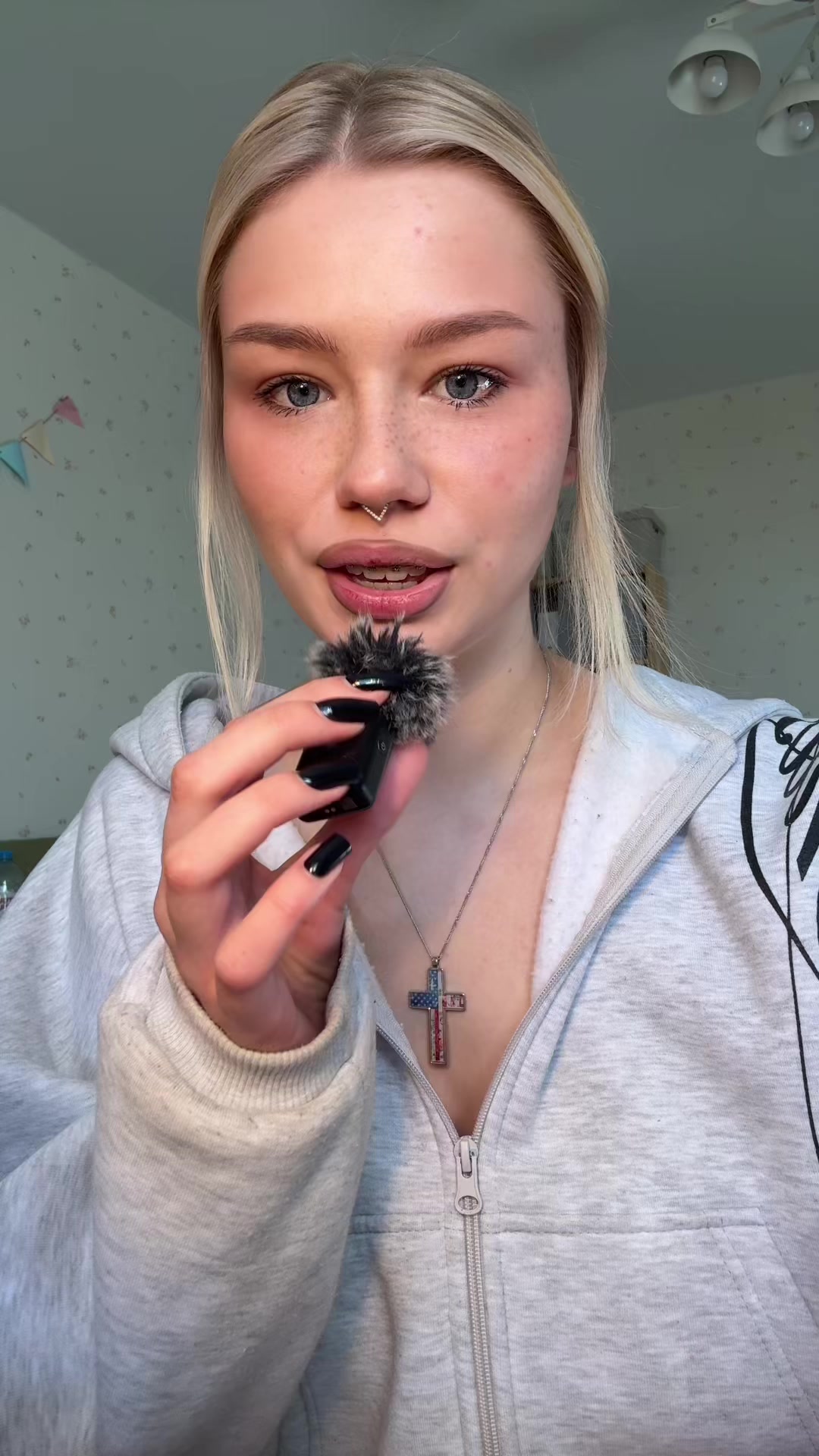 @емельянова