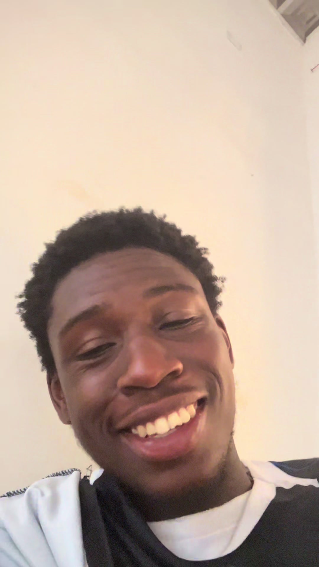 @t0.themax