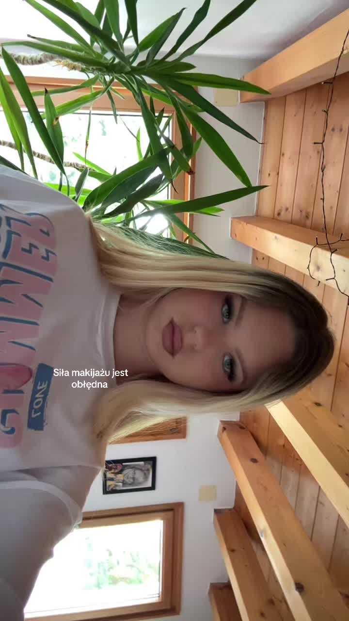 @_hey.girly_1575