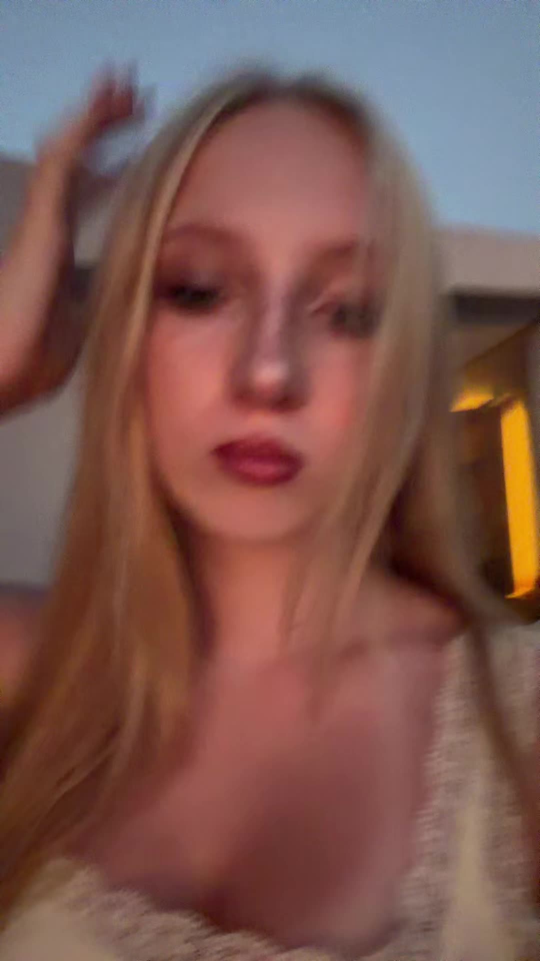 @Lillyyy