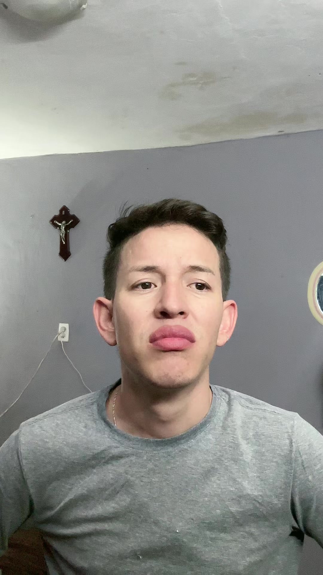 @&Aacute;ngel Aaron Valdez
